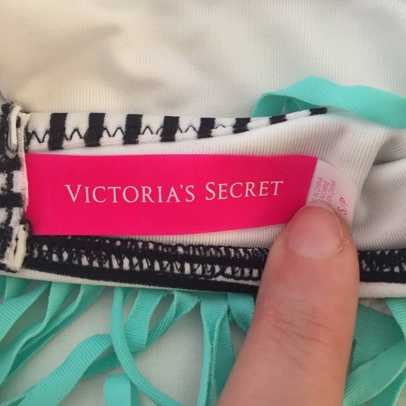 🌸 Victoria Secret Striped Fringe Halter Top🌸 - Picture 5 of 5